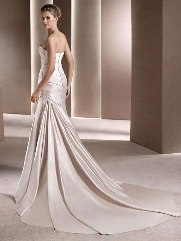 Abito da sposa Fanal — Collezione Fuoco, dettaglio 2