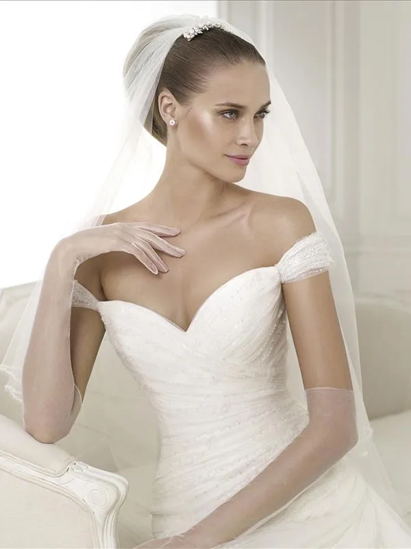 Abito da sposa Linda — Collezione Fuoco, dettaglio 3