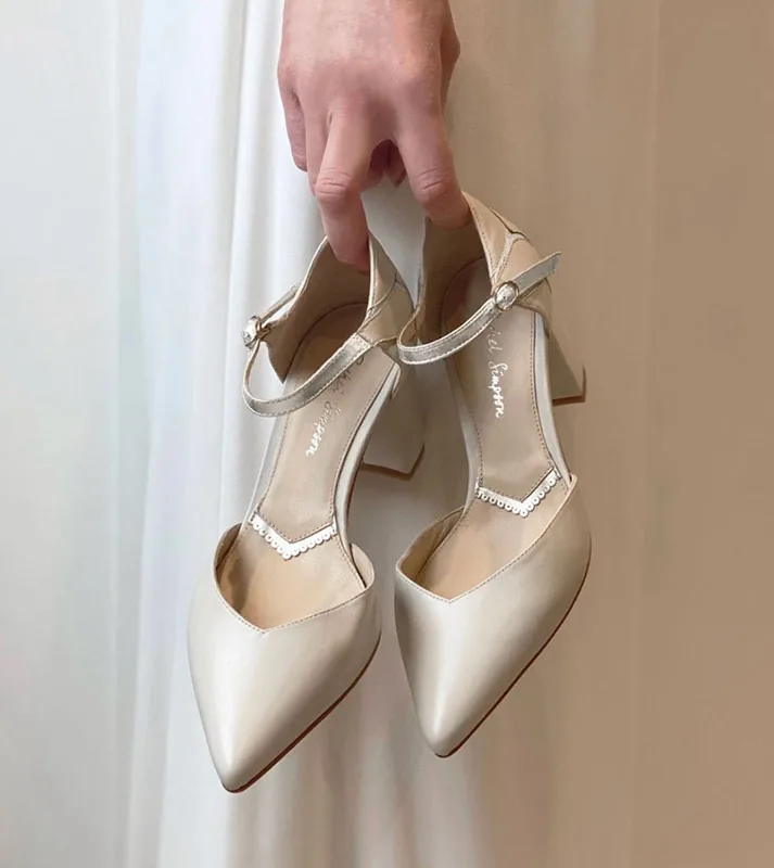 Scarpe sposa eleganti Torino — Spazio Tulle