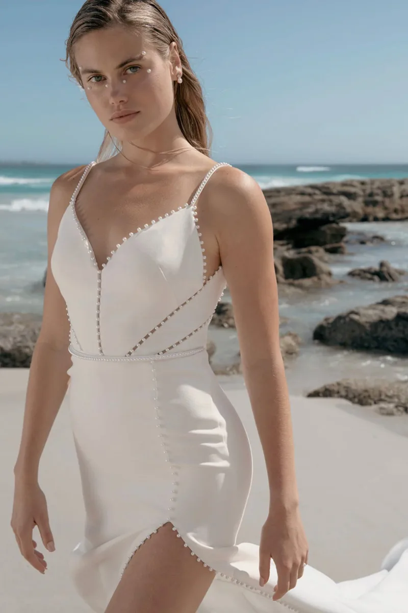 Abito da sposa Vitori gown — Catherine Deane