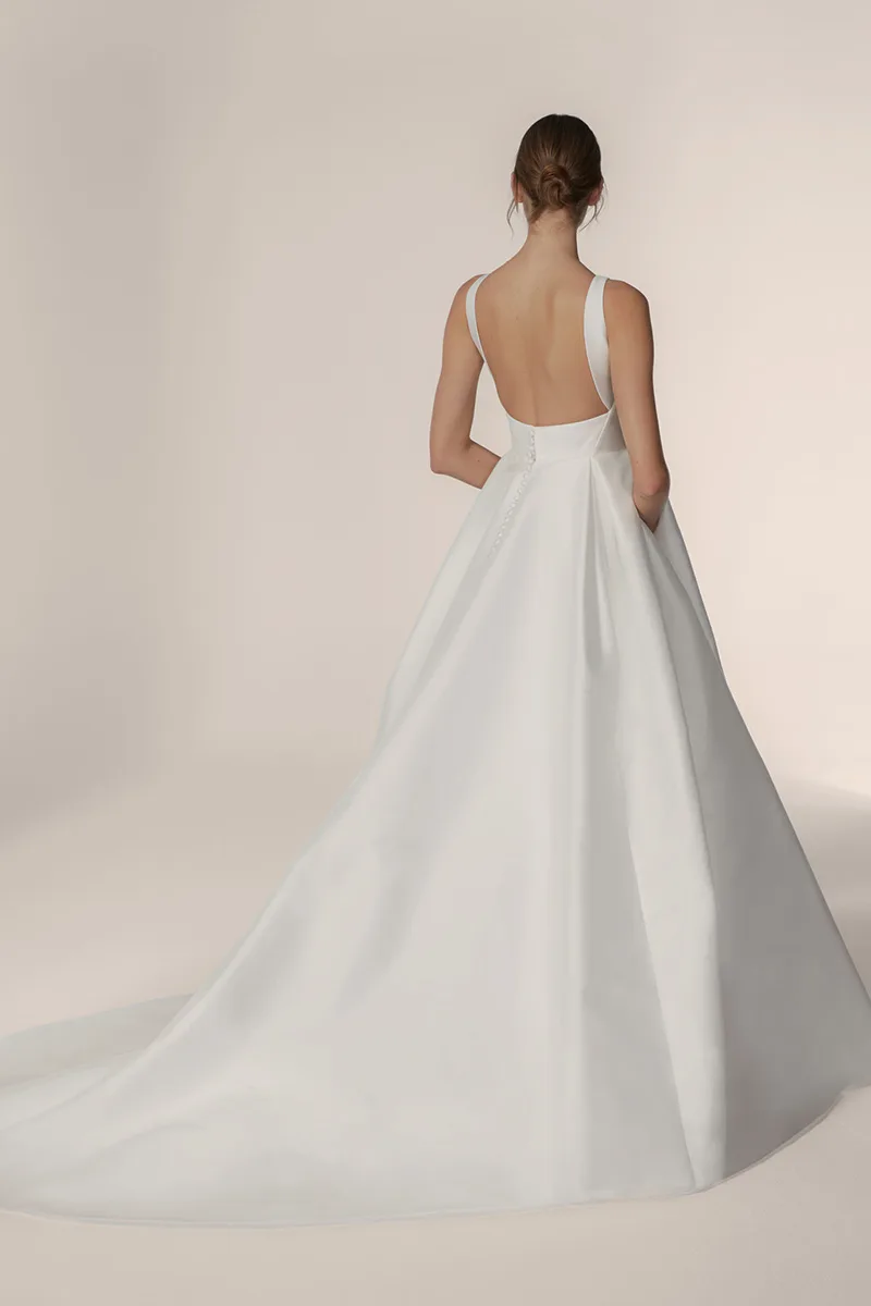 Abito da sposa 2632 — Jesus Peiro, dettaglio 2