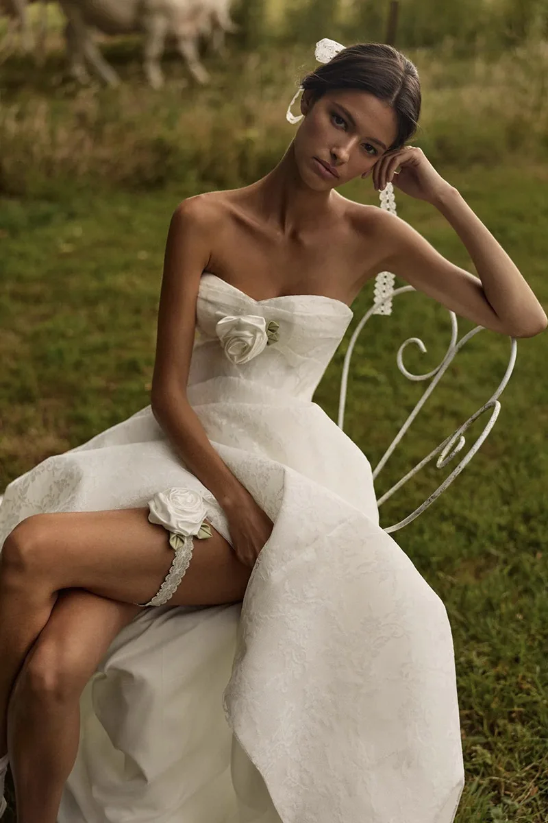 Abito da sposa Averra garter — Milla Nova