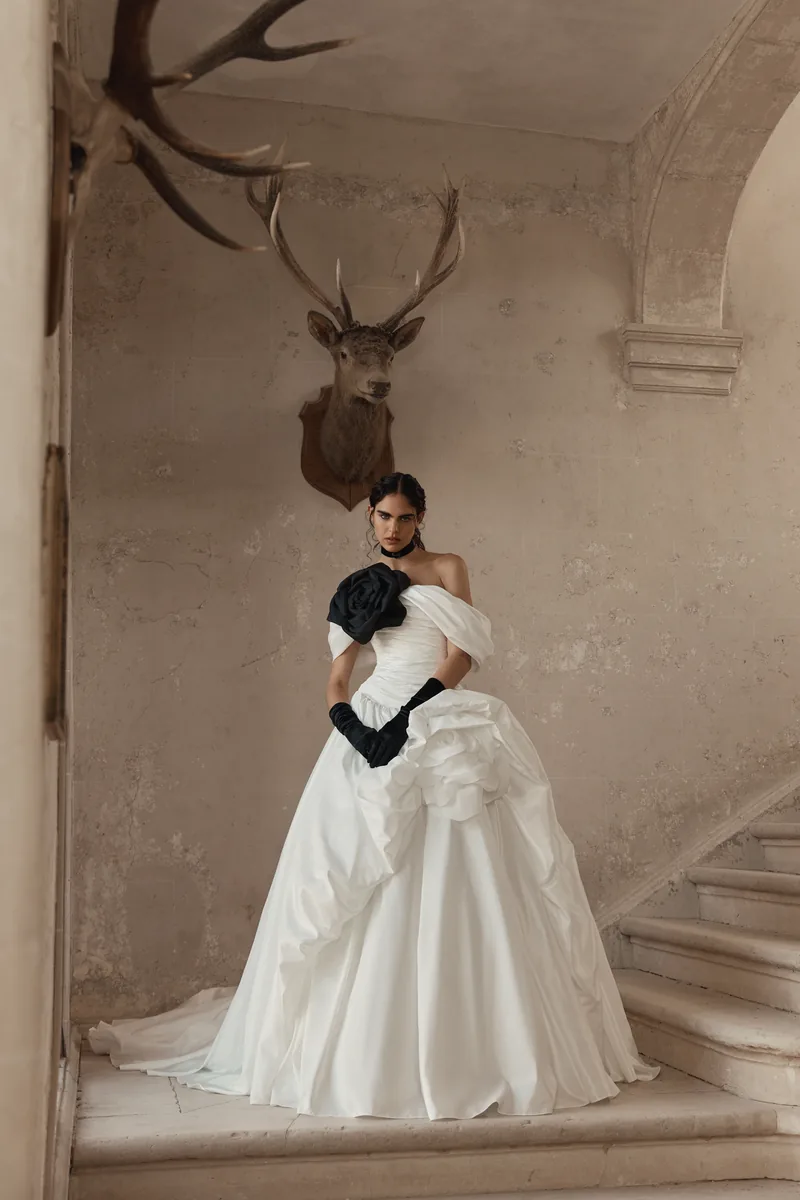 Abito da sposa Arcane — Wona Concept